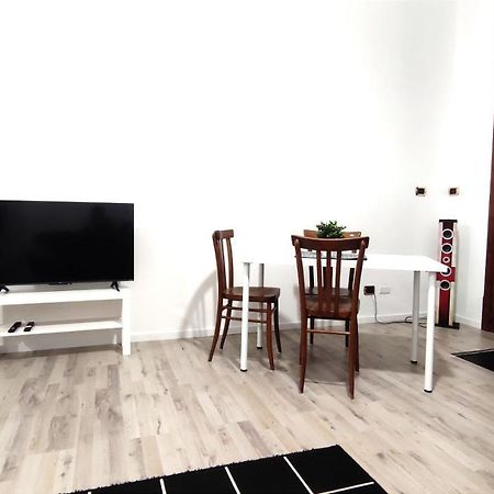 Via Verdi 14 Apartment กาญารี ภายนอก รูปภาพ