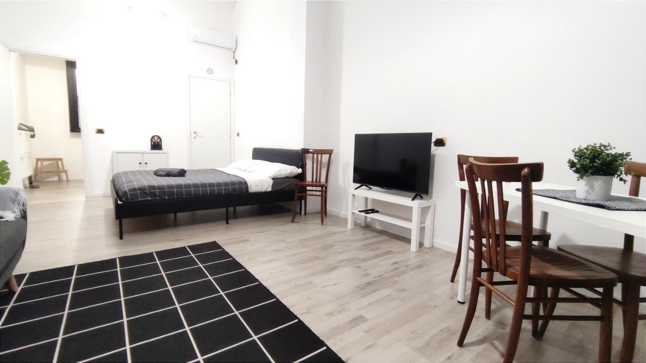 Via Verdi 14 Apartment กาญารี ภายนอก รูปภาพ